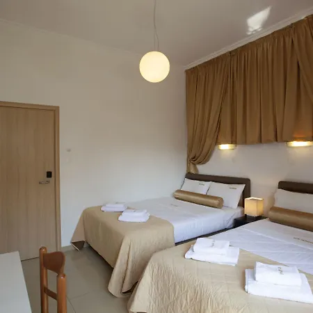Metropolis Hotel-3